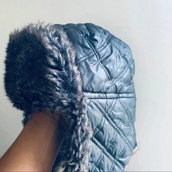 NATHANIEL COLE Designed by CROWNCAP PLUSHY  WINTER HAT - Picture 5 of 10